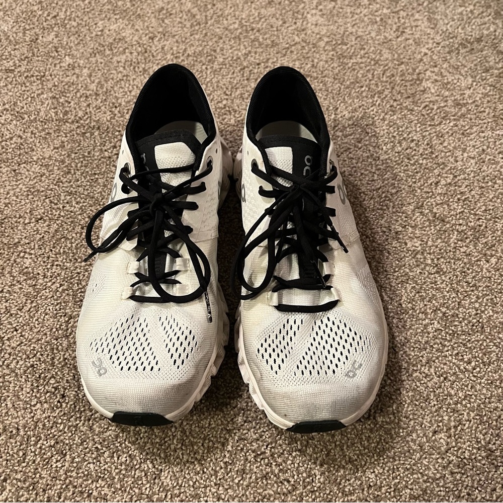On Running Cloud X Running Shoes